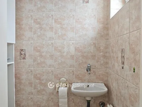 Eladó ház Budapest III. kerület, Békásmegyer 160 nm