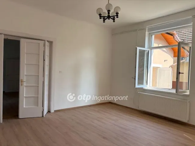 Eladó ház Budapest XVI. kerület, Mátyásföld 146 nm