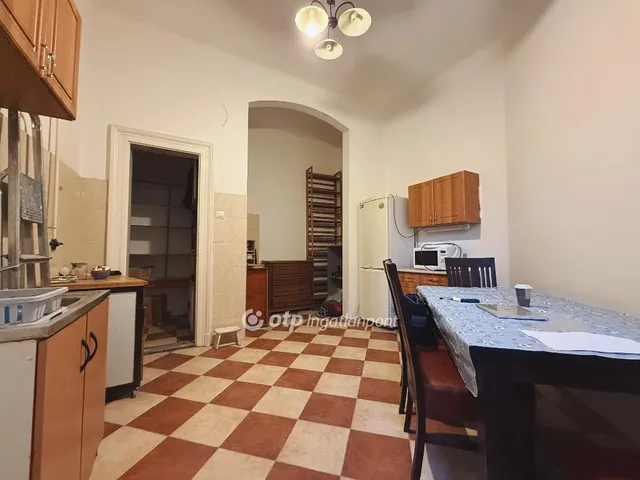 Eladó lakás Budapest IX. kerület, Belső Ferencváros 76 nm