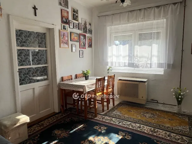 Eladó ház Székesfehérvár, Maroshegy 107 nm