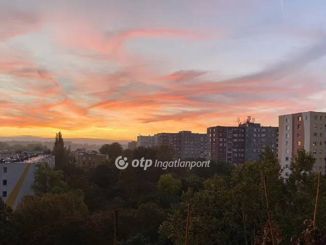 Eladó lakás Budapest III. kerület, Békásmegyer 50 nm