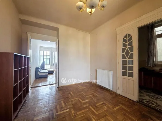 Eladó lakás Budapest X. kerület 120 nm