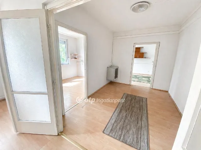 Eladó lakás Budapest X. kerület, Laposdűlő 72 nm