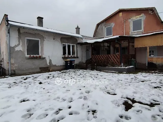 Eladó ház Budapest XVIII. kerület 142 nm