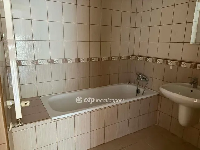 Eladó lakás Budapest XX. kerület 65 nm