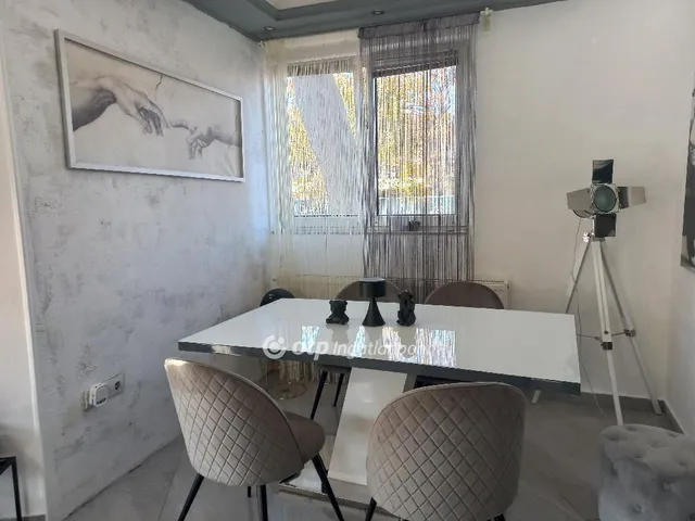 Eladó lakás Budapest XV. kerület, Pestújhely 58 nm