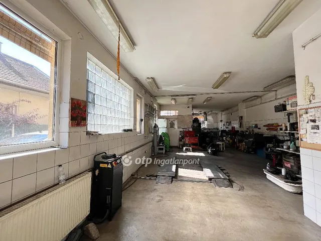 Eladó ház Budapest XV. kerület, Rákospalota 180 nm
