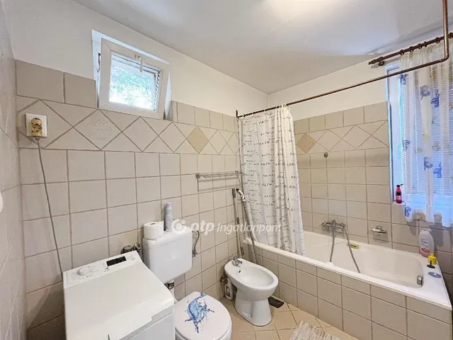 Eladó ház Budapest XV. kerület, Rákospalota 180 nm