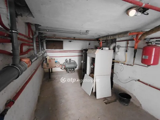Eladó ház Hatvan 187 nm