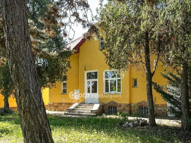 Eladó ház Dunakeszi 120 nm