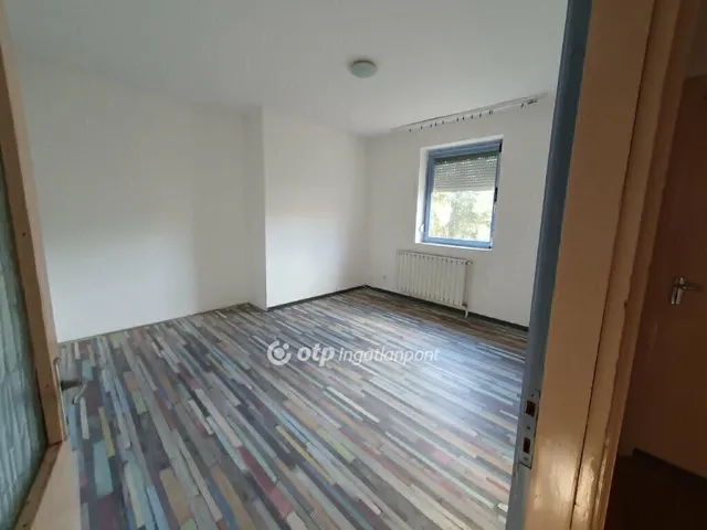 Eladó ház Erdőkertes 150 nm