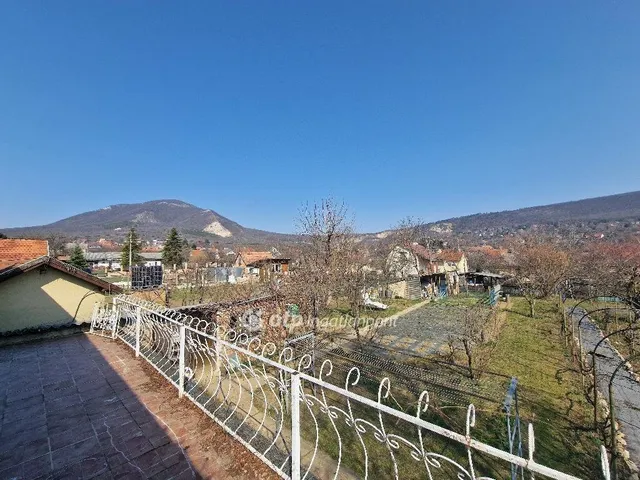 Eladó ház Pilisszántó 148 nm