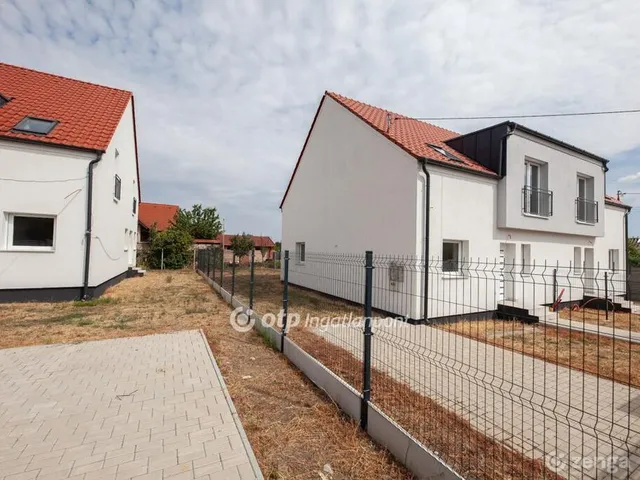Eladó ház Kartal 129 nm