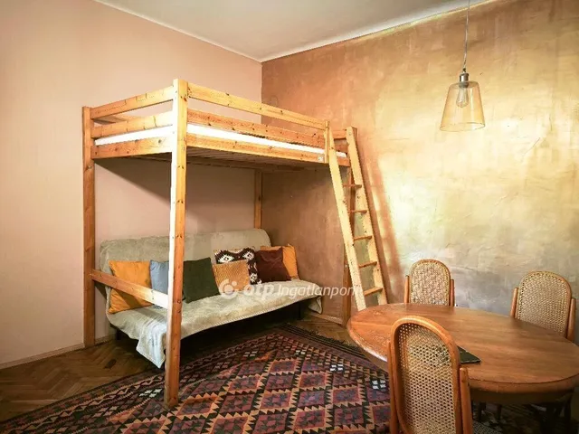 Eladó lakás Budapest XIV. kerület, Herminamező 34 nm