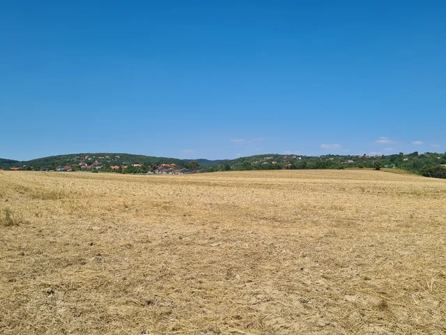 Eladó telek Cserszegtomaj 7738 nm