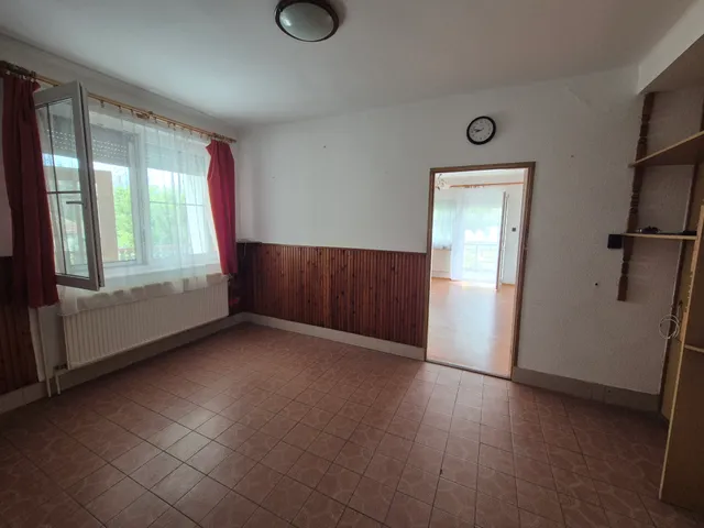 Eladó ház Karmacs 258 nm