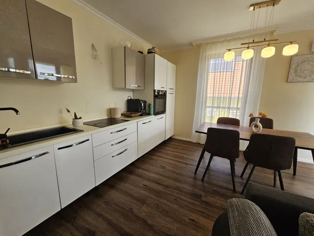 Eladó lakás Debrecen, Hatvan utcai kert 66 nm