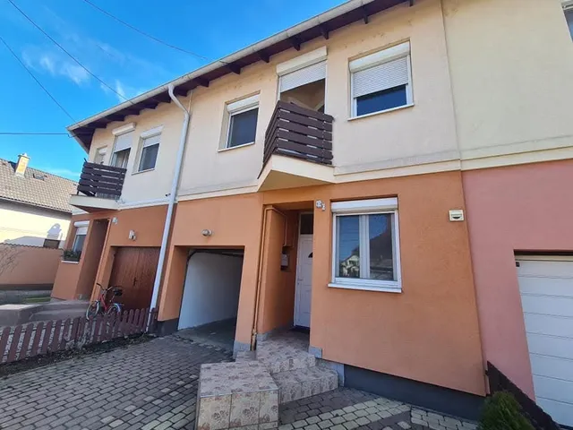 Kiadó ház Debrecen, Csigekert 120 nm