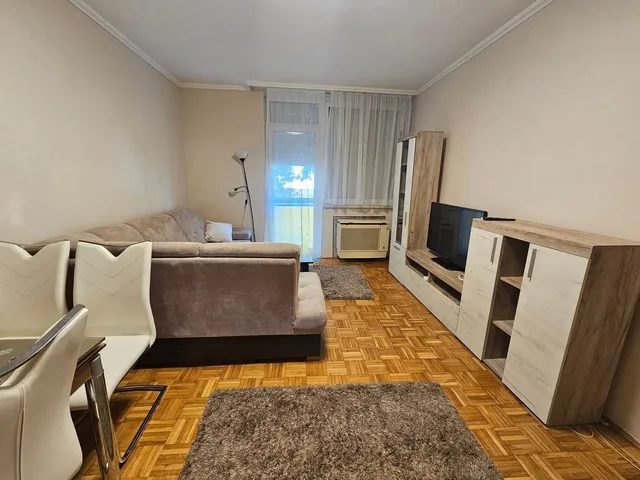 Kiadó lakás Debrecen, Nagyerdőalja 43 nm