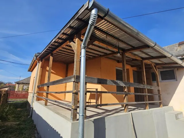 Eladó ház Debrecen, Biharikert 79 nm