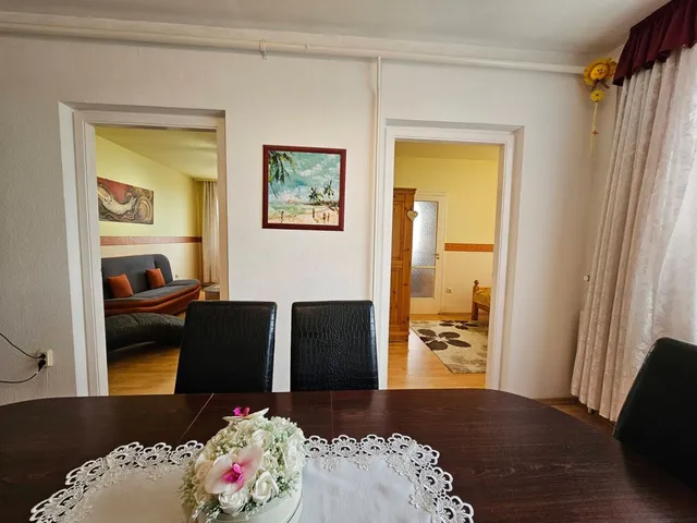 Eladó lakás Debrecen, Újkert 70 nm