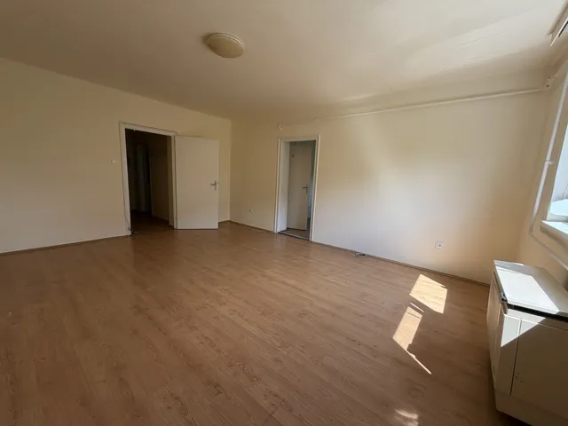 Kiadó lakás Debrecen, Dobozi lakótelep 58 nm