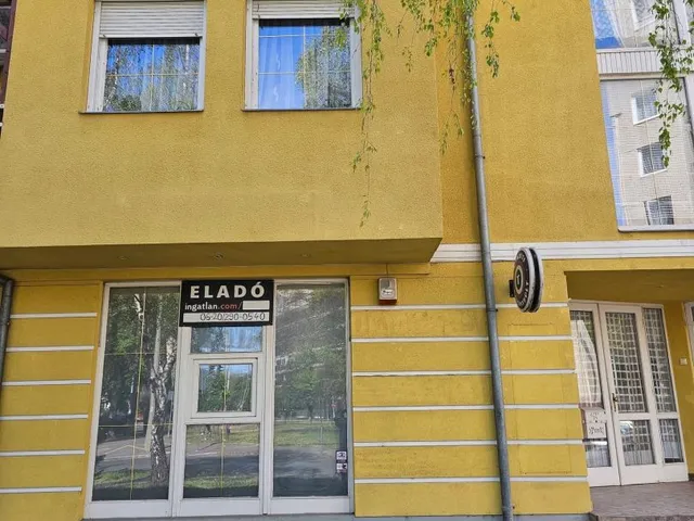Eladó kereskedelmi és ipari ingatlan Debrecen, Belváros 22 nm