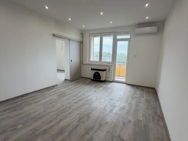 Eladó lakás Debrecen, Libakert 54 nm