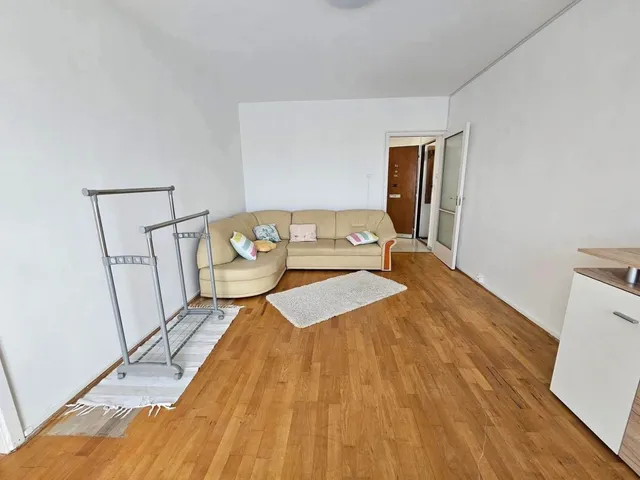 Kiadó lakás Debrecen, Belváros 64 nm