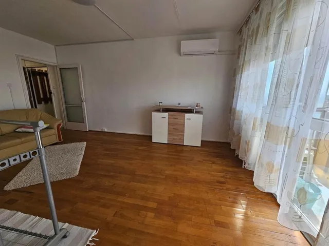 Kiadó lakás Debrecen, Belváros 64 nm