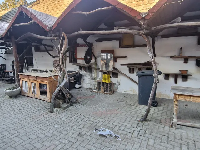 Eladó ház Dunabogdány 220 nm