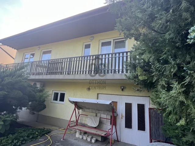 Eladó ház Pilismarót 180 nm