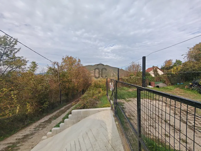 Eladó ház Dömös 30 nm