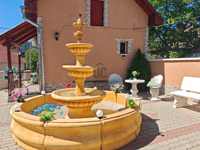 Eladó ház Esztergom 152 nm