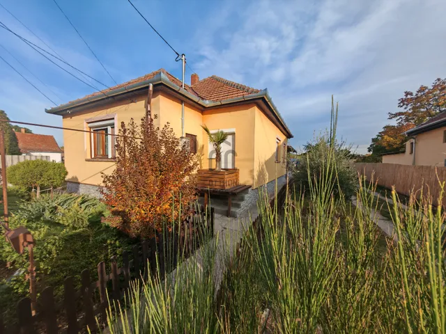 Eladó ház Tápiószele 105 nm