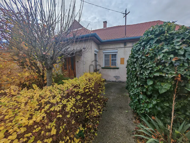 Eladó ház Annavölgy 84 nm