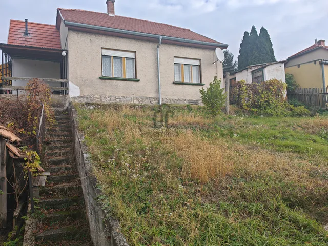 Eladó ház Annavölgy 84 nm