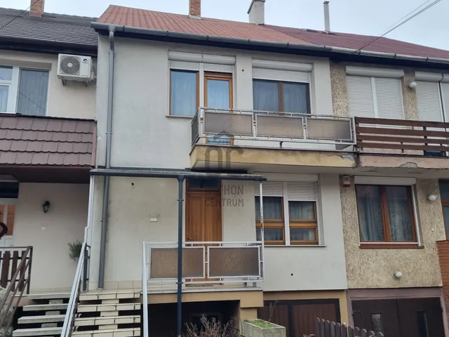 Eladó ház Esztergom, Szentgyörgymező 115 nm