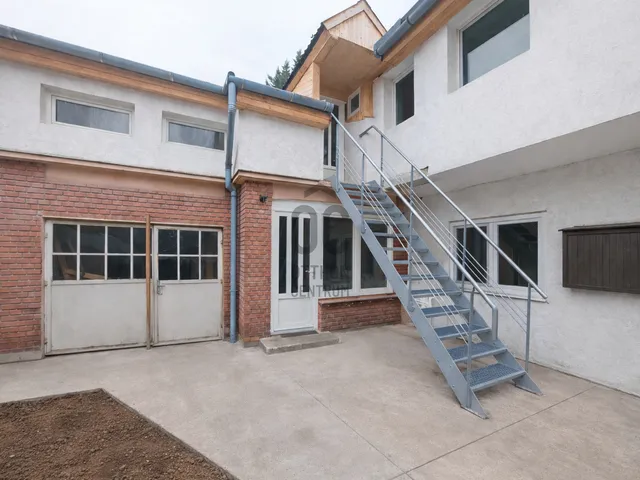 Eladó ház Esztergom 150 nm