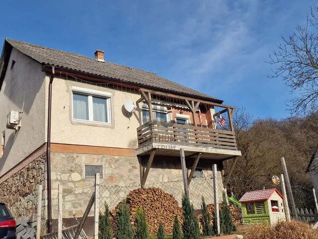 Eladó ház Esztergom 144 nm