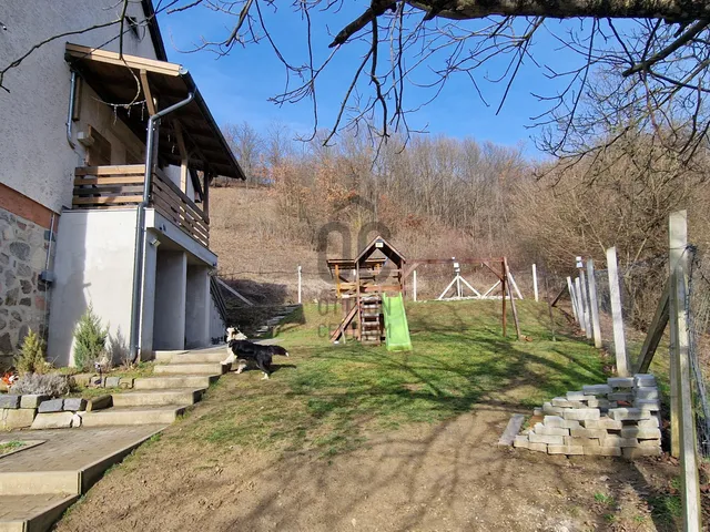 Eladó ház Esztergom 144 nm