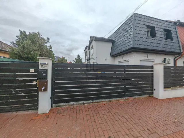 Eladó ház Budapest IV. kerület, Újpest 80 nm