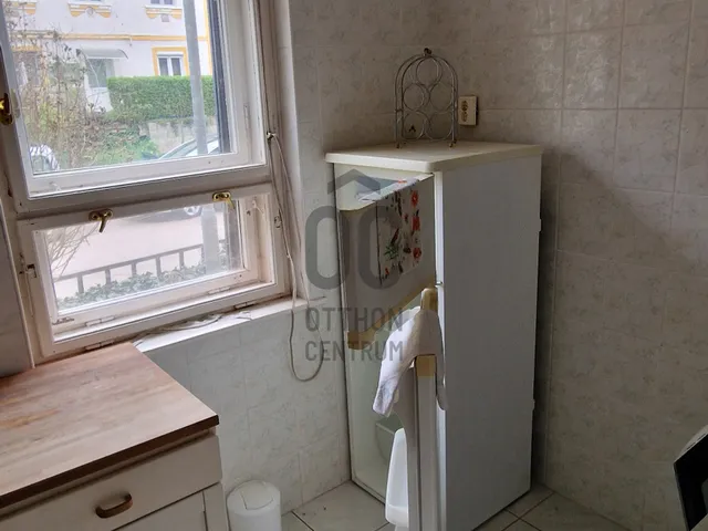 Kiadó lakás Esztergom, Aranyhegy 43 nm