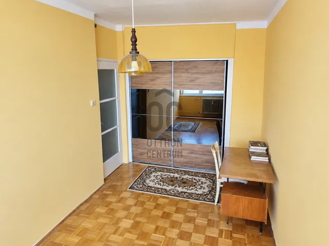 Eladó lakás Esztergom 49 nm