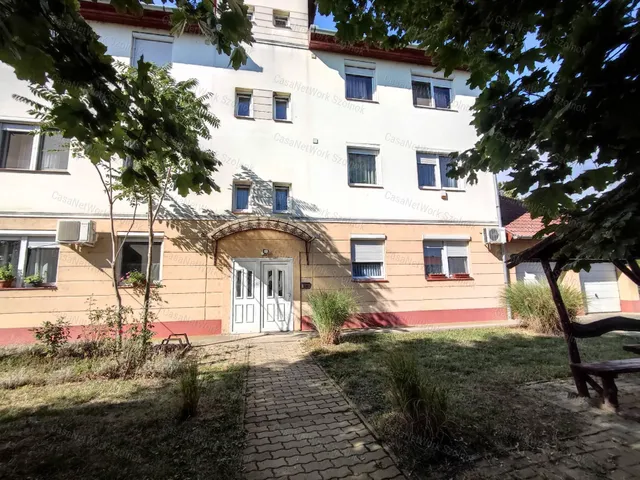 Eladó lakás Martfű 120 nm