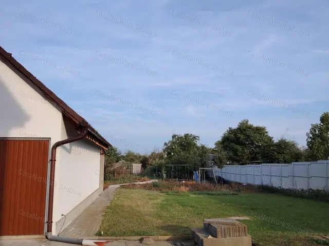 Eladó ház Szolnok 245 nm