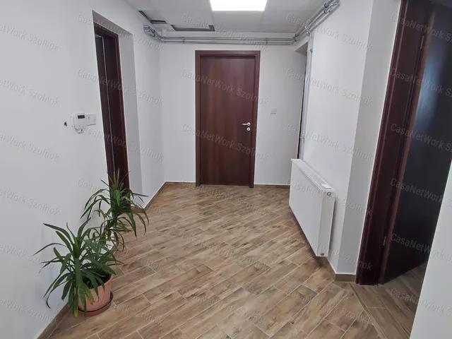 Eladó ház Cserkeszőlő 233 nm