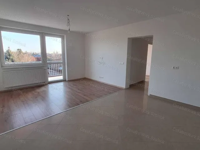 Eladó lakás Szolnok 70 nm