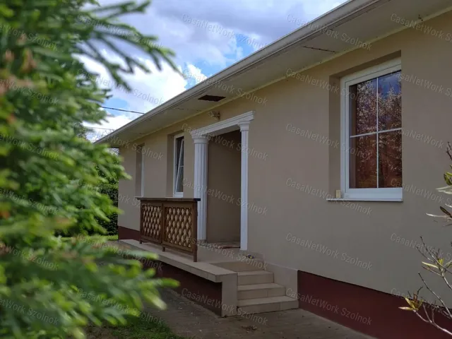 Eladó ház Szolnok 135 nm