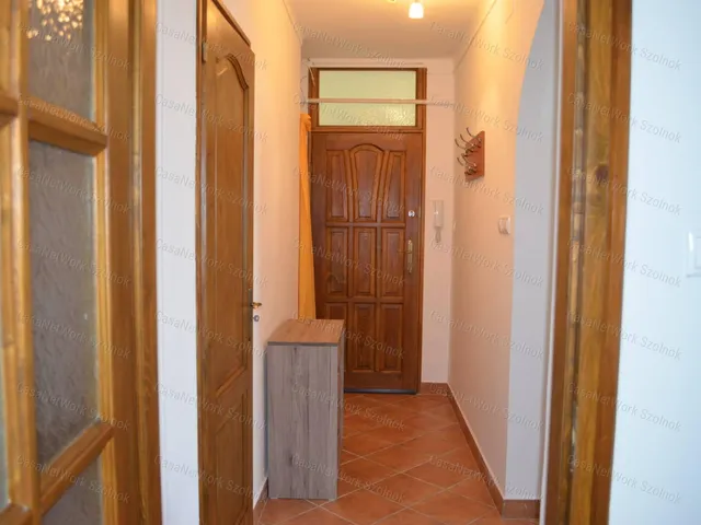 Kiadó lakás Szolnok 41 nm